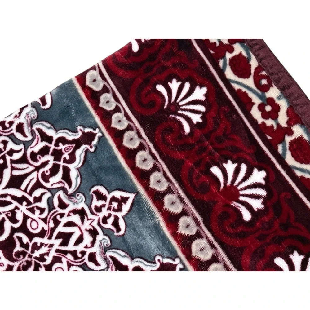 Stunning Printed Fleece Throw Blanket Purple Red Blue Soft Accent Cover Quilt